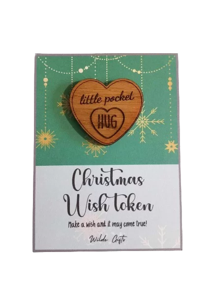 Green Christmas Wish Token Pocket Hug (OH37)