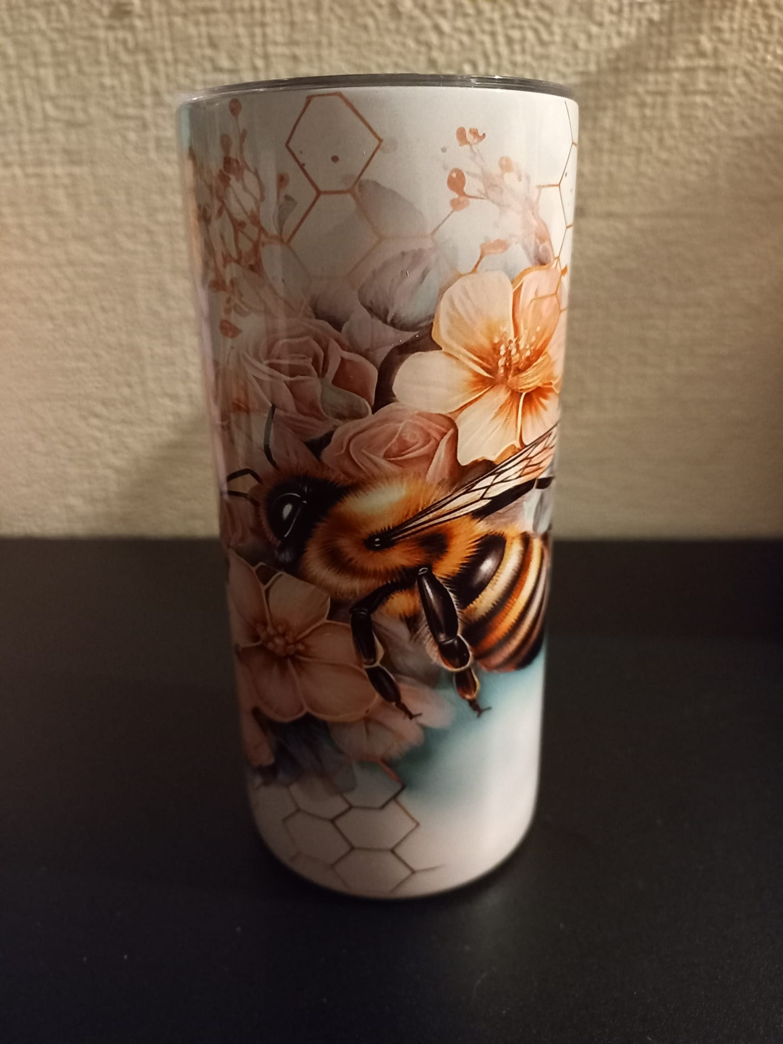 Beautiful bee 15oz hot cold Tumbler - Wilde Gifts 